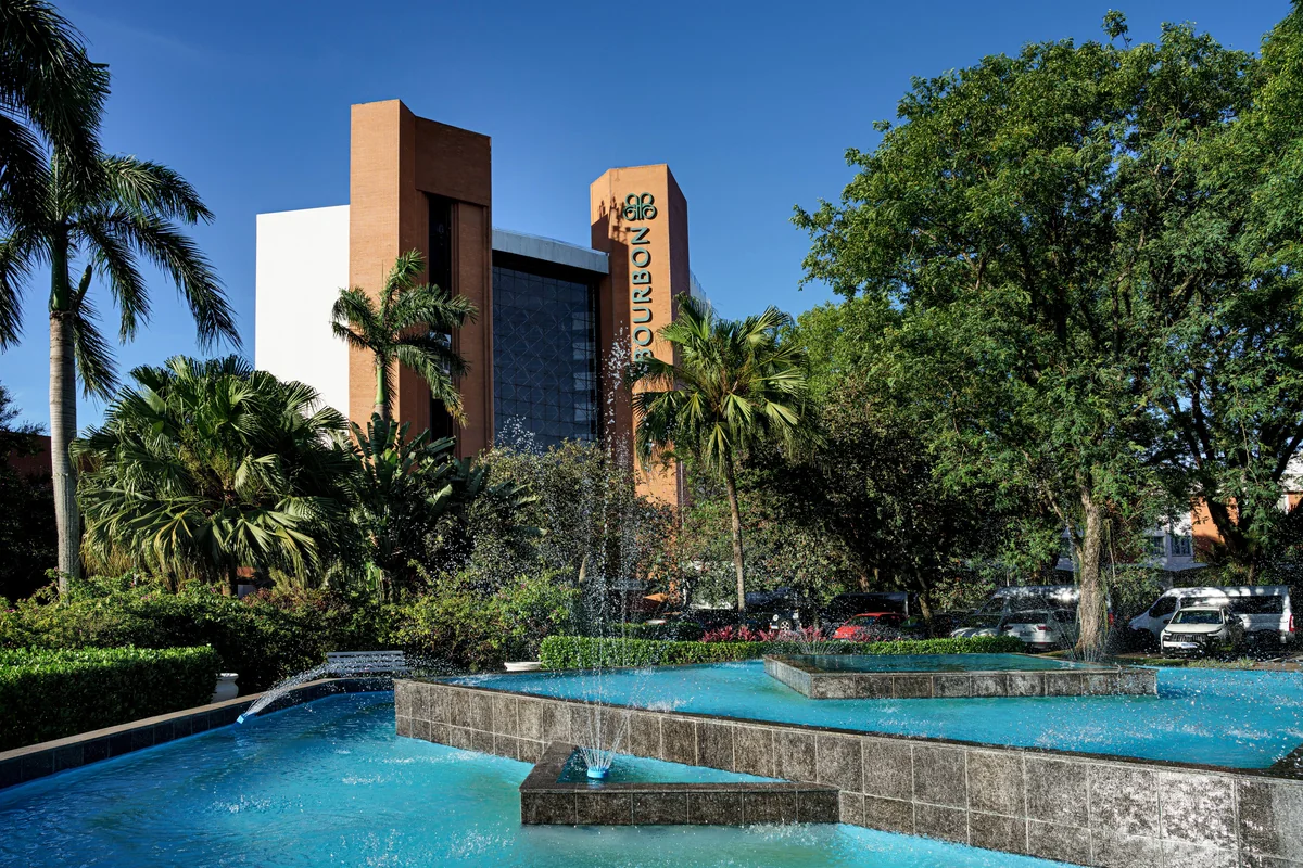 Área externa do Bourbon Thermas Eco Resort em Foz do Iguaçu